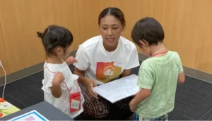 ALL FAMILY ENGLISHのレッスンの様子